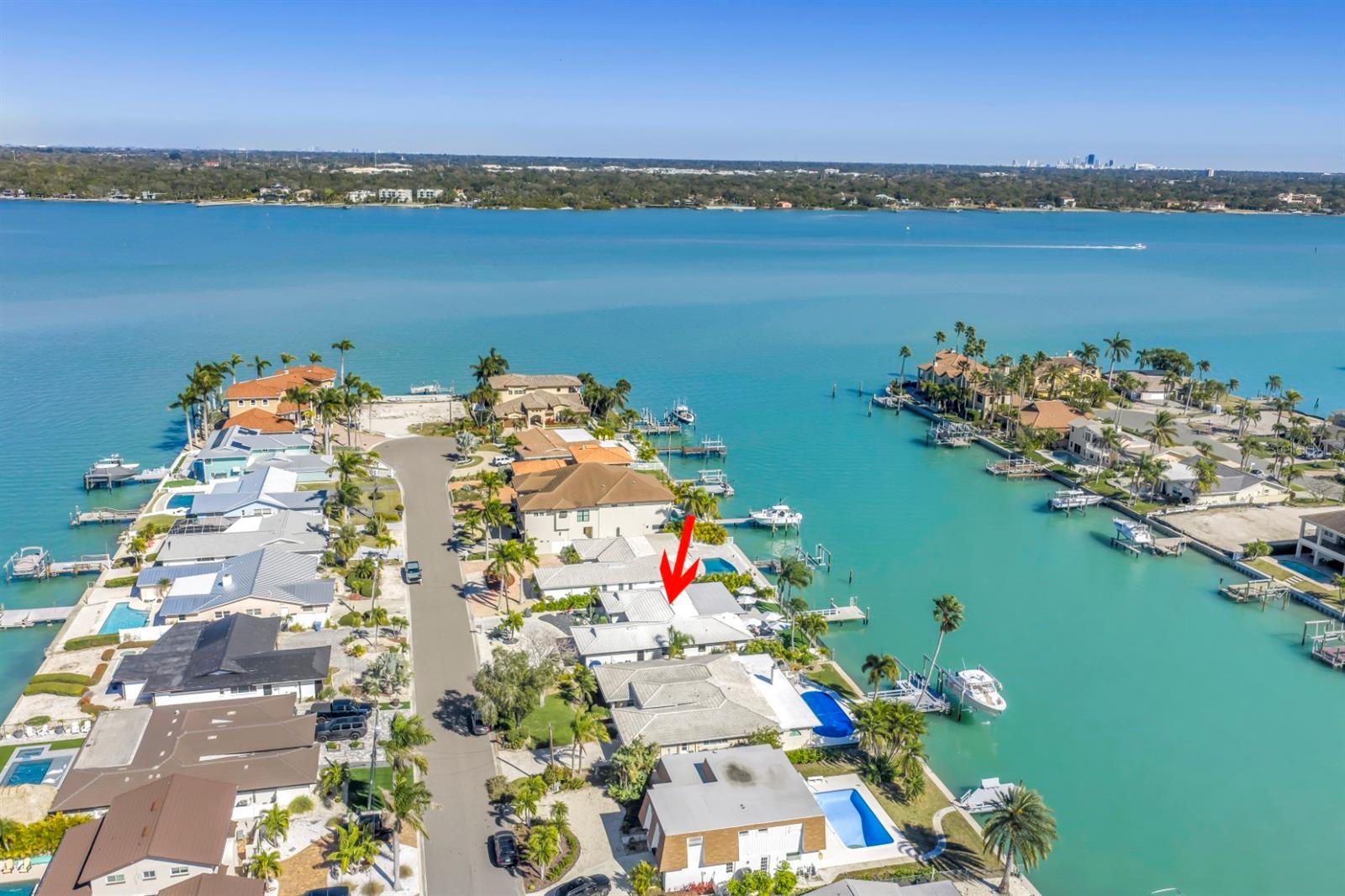 CAPRI ISLE - Residential