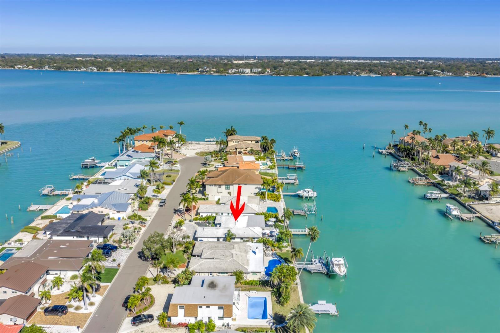 CAPRI ISLE - Residential