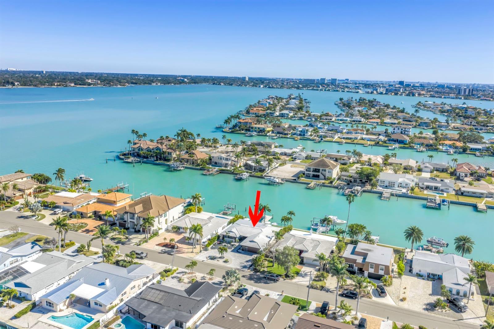 CAPRI ISLE - Residential
