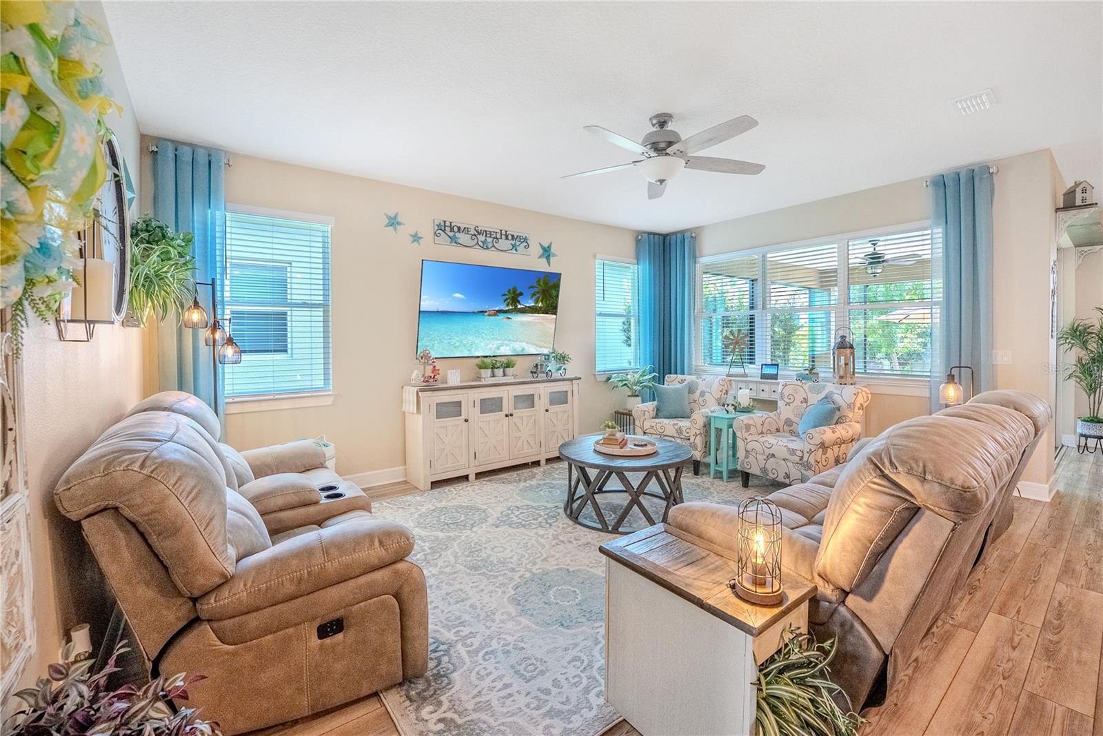 STONE CRK BY DEL WEBB WELLINGTON - Residential