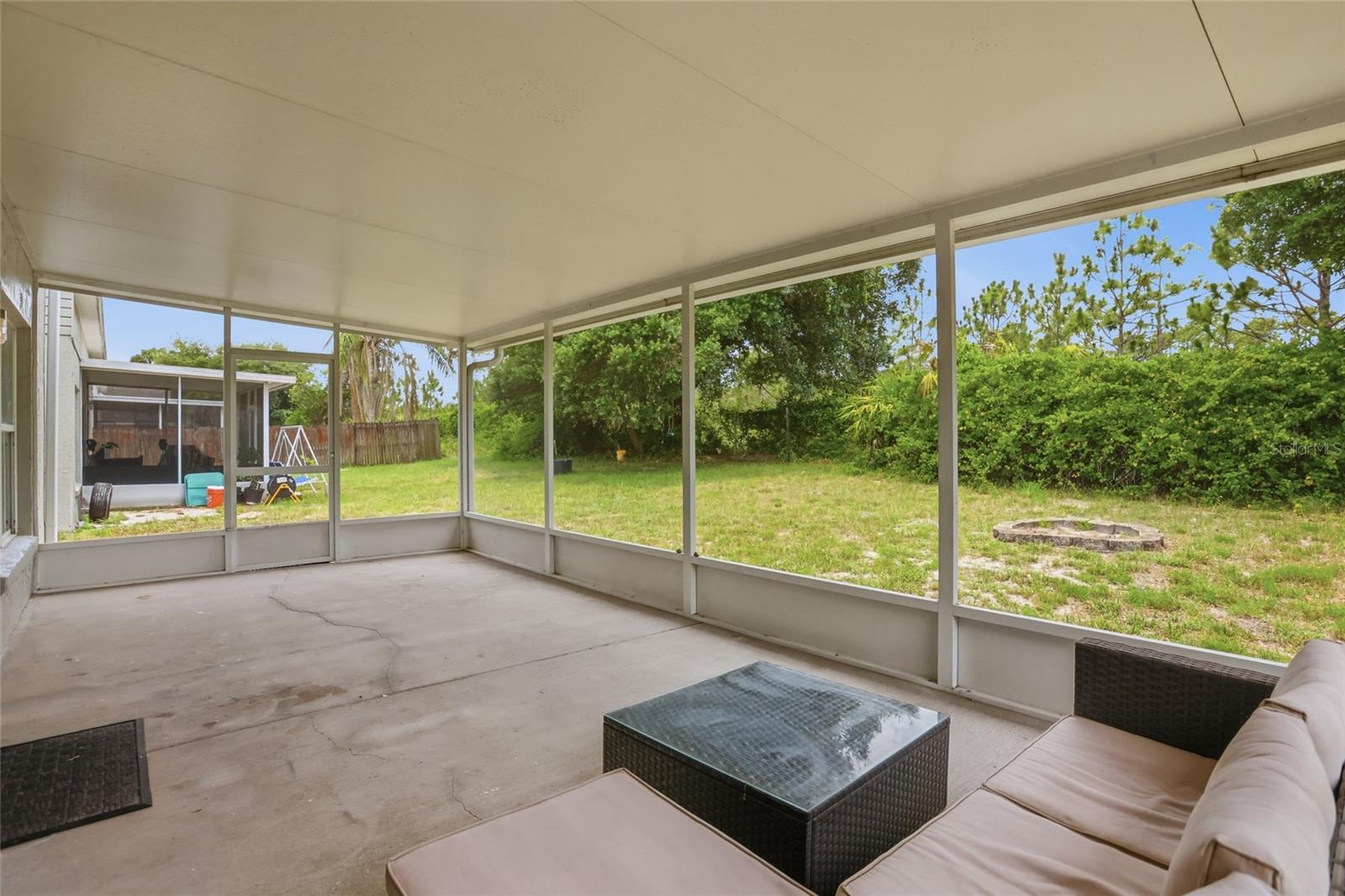 SANCTUARY PH 02 - Residential