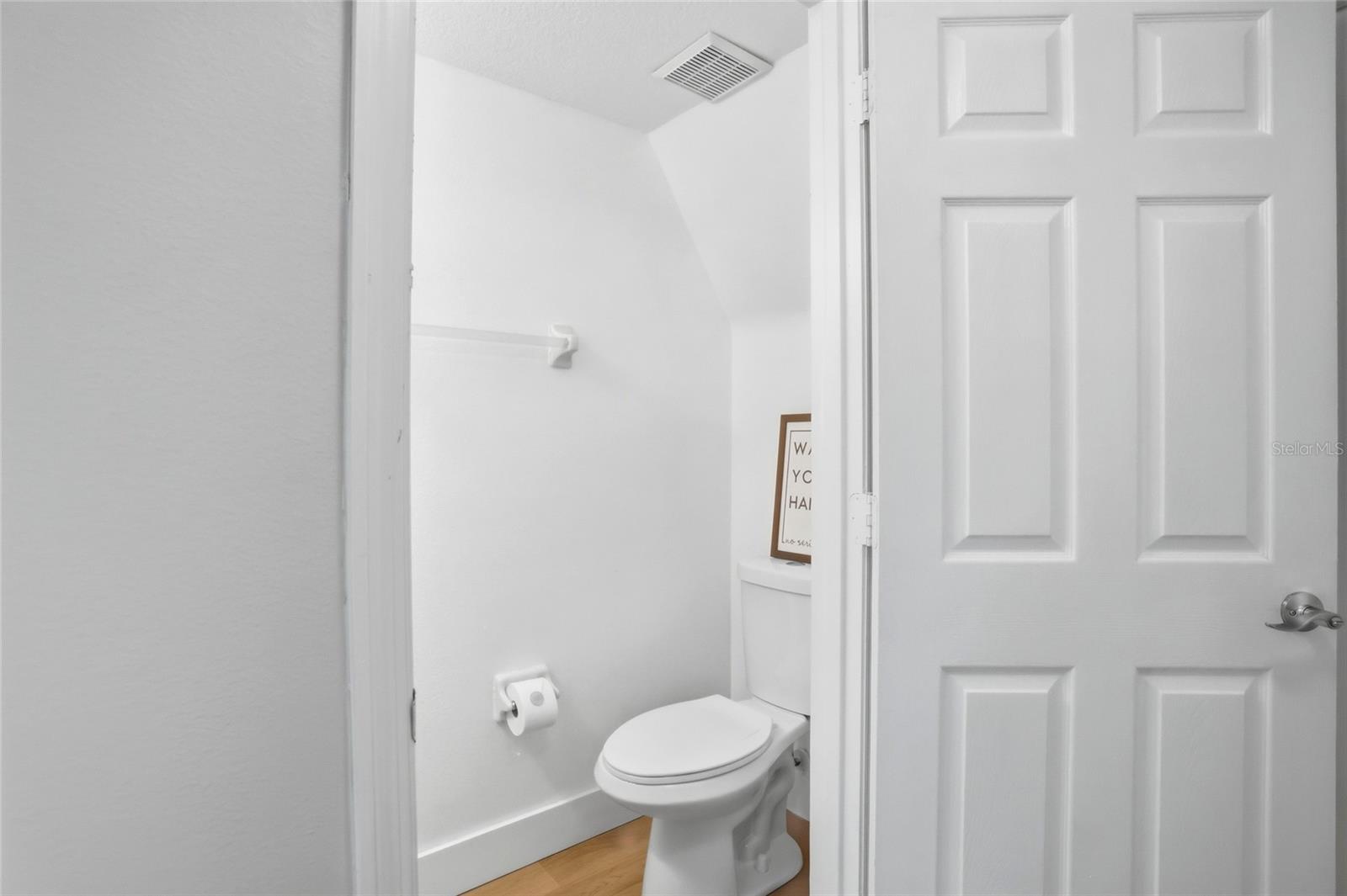 SANCTUARY PH 02 - Residential