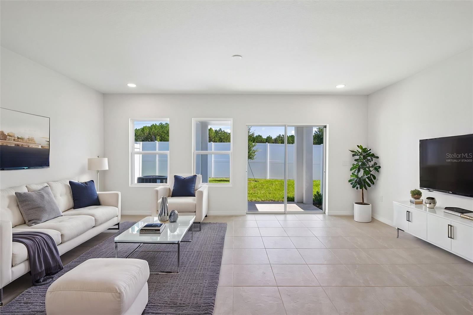 TWIN OAKS - Residential