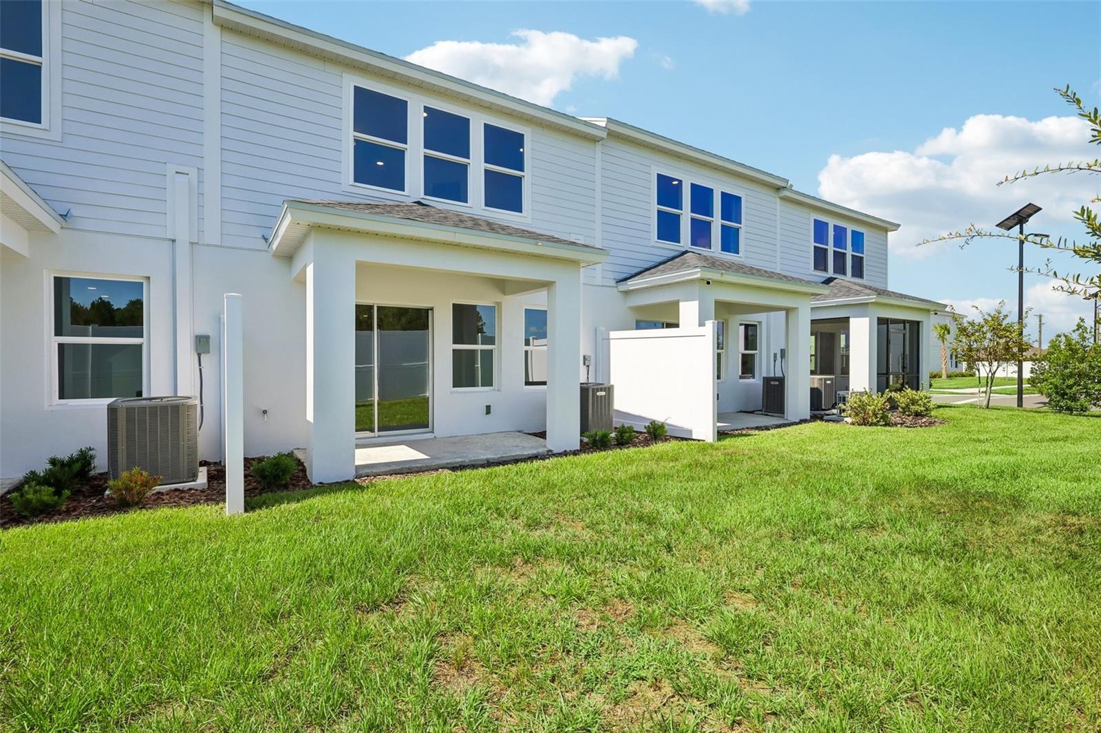TWIN OAKS - Residential