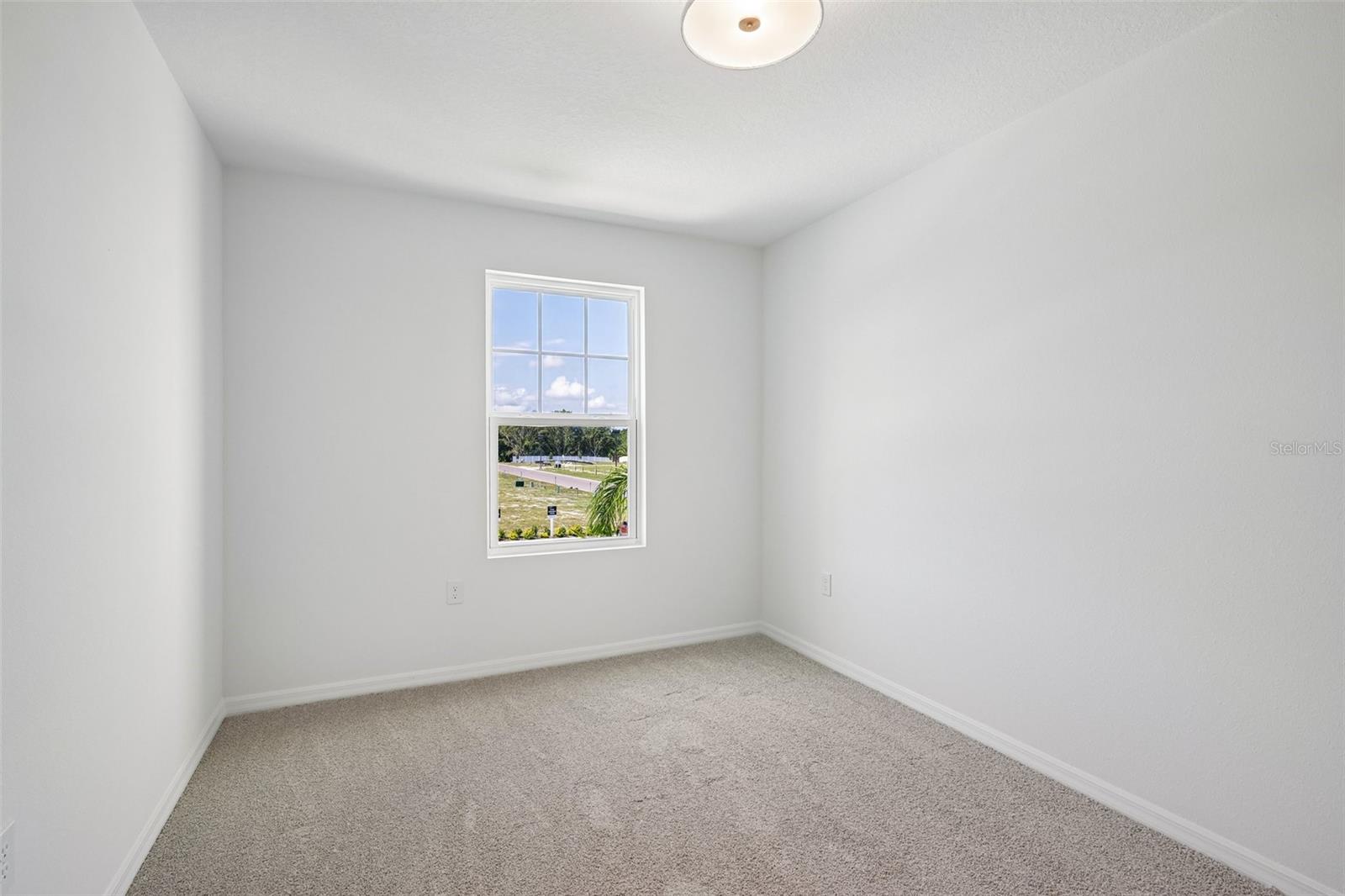 TWIN OAKS - Residential