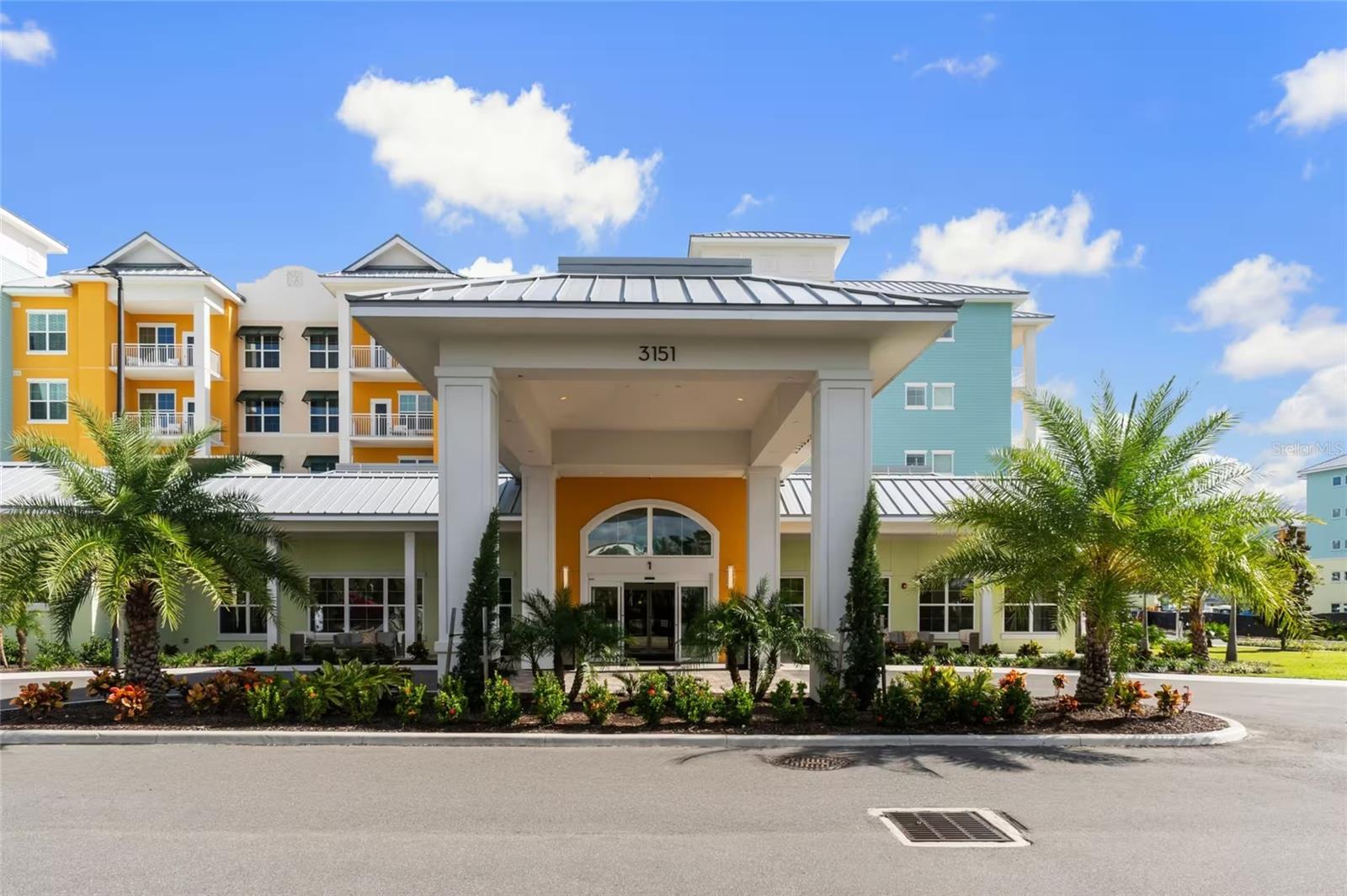 SUNSET WALK HOTEL, EMBASSY SUITES AT SUNSET WALK - Residential