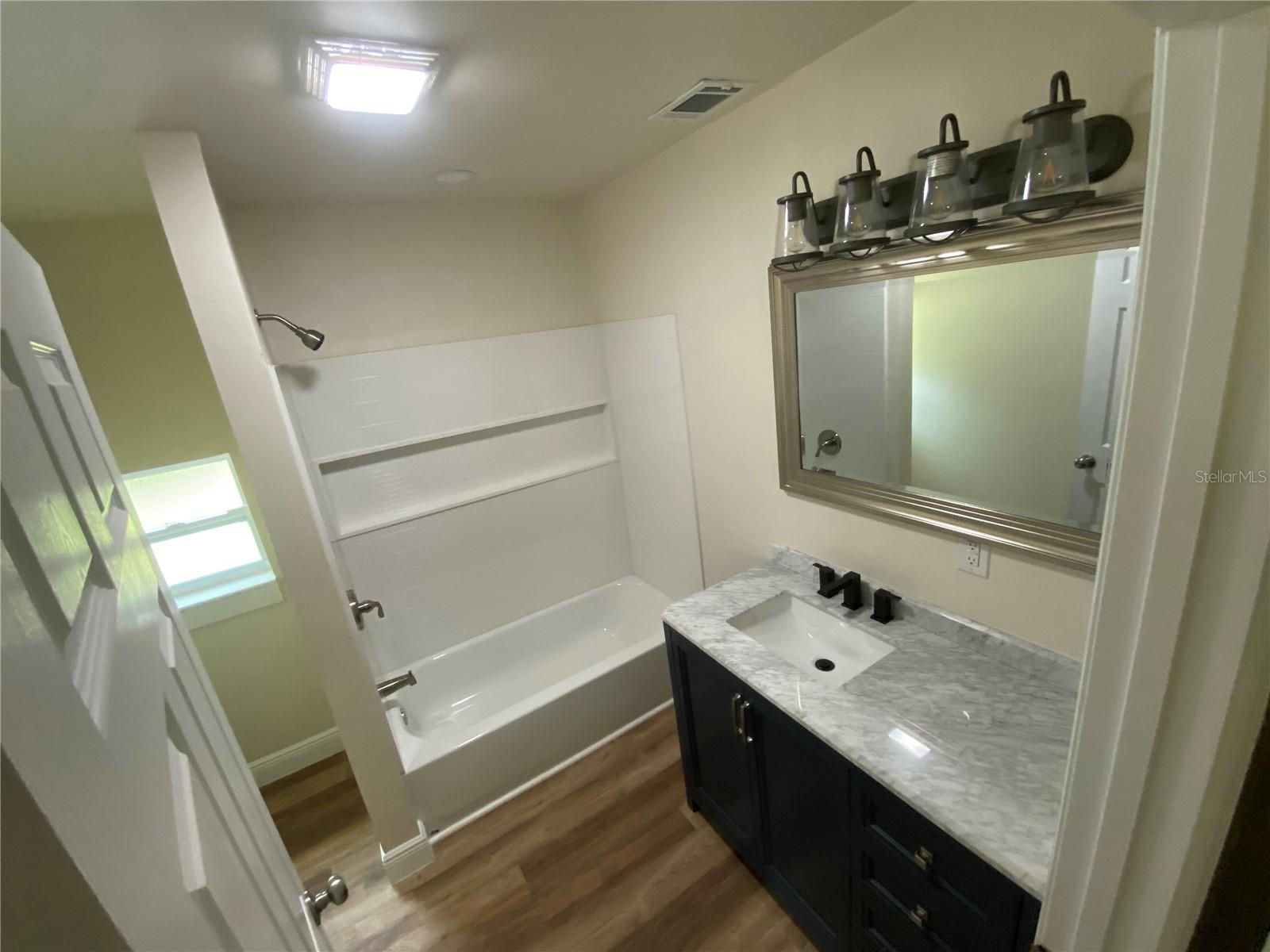 DEVONSHIRE HILLS S/D 11-10-20 - Residential