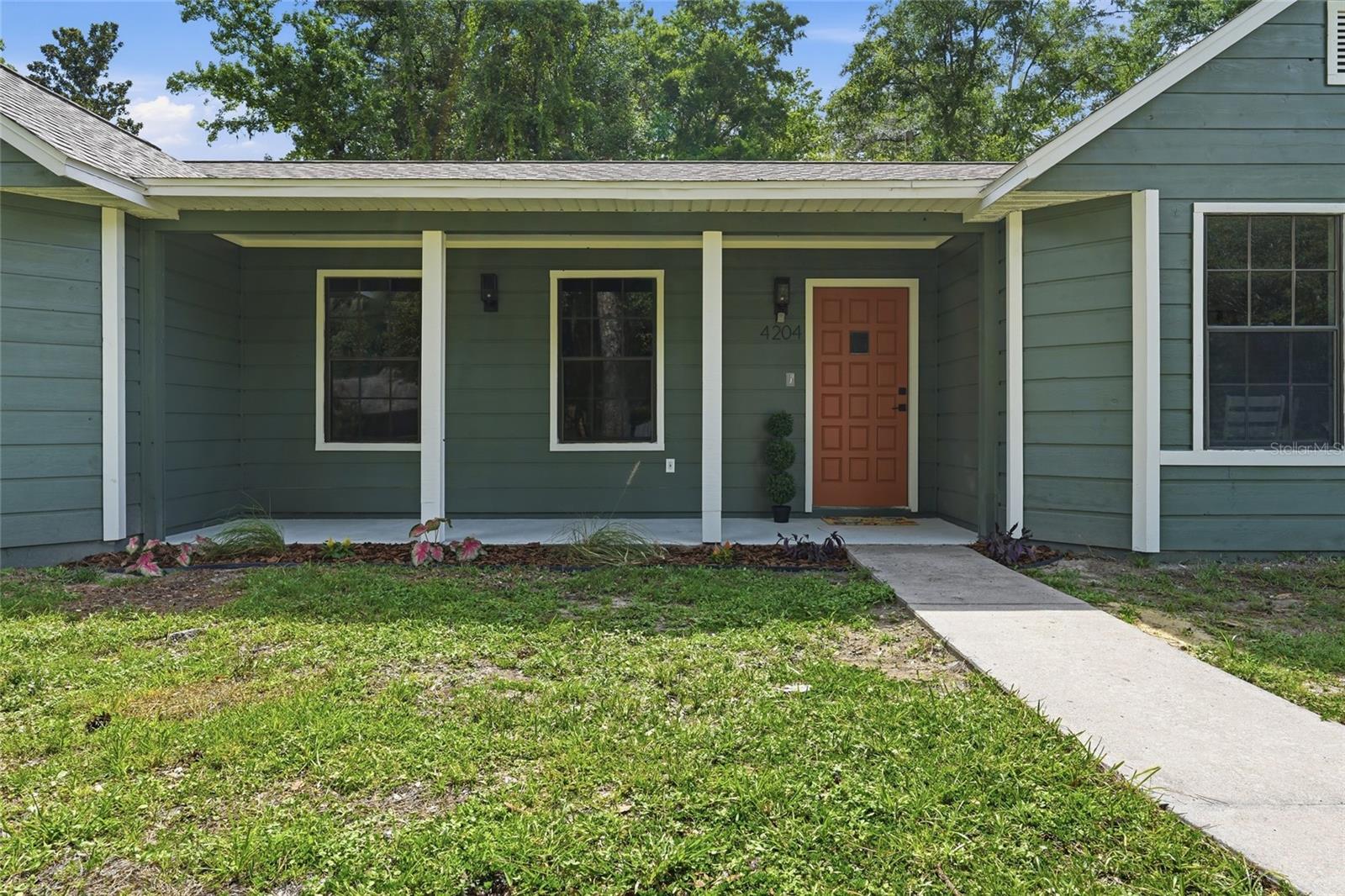 EMERALD WOODS - Residential