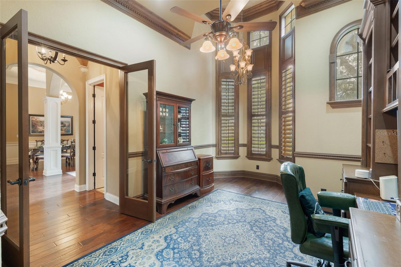 HEATHROW COUNTRY ESTATE - Residential