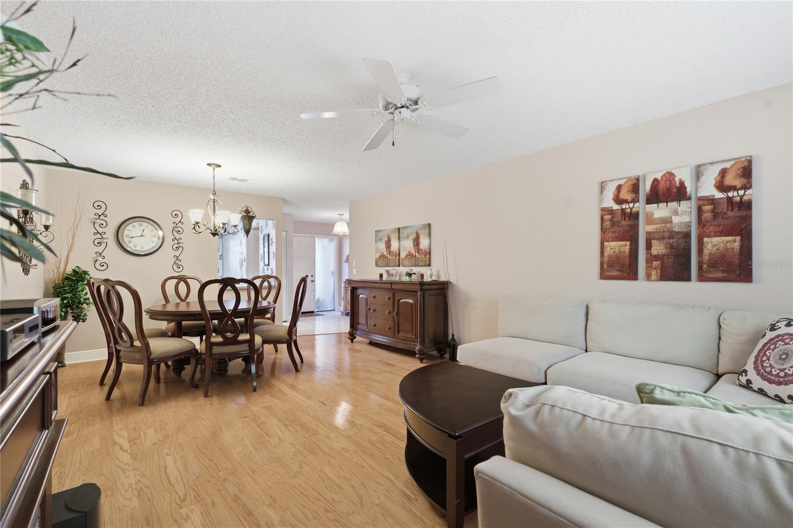 STRATHMORE GATE-EAST - Residential