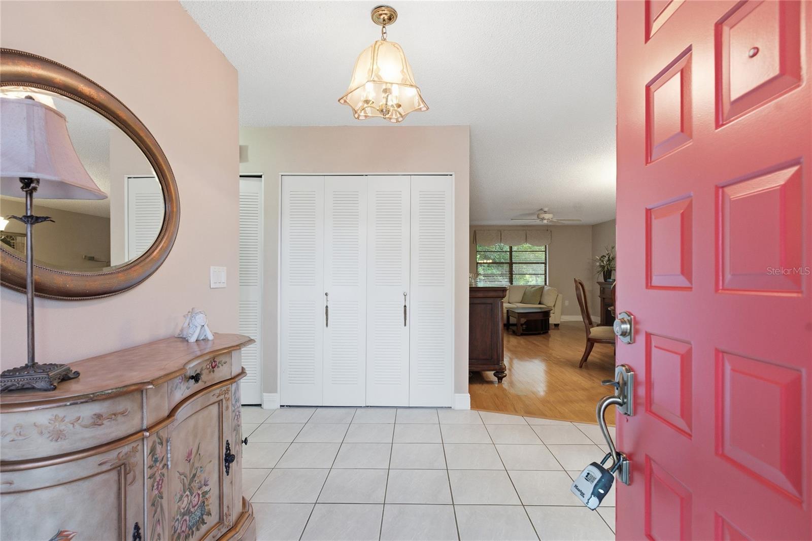 STRATHMORE GATE-EAST - Residential