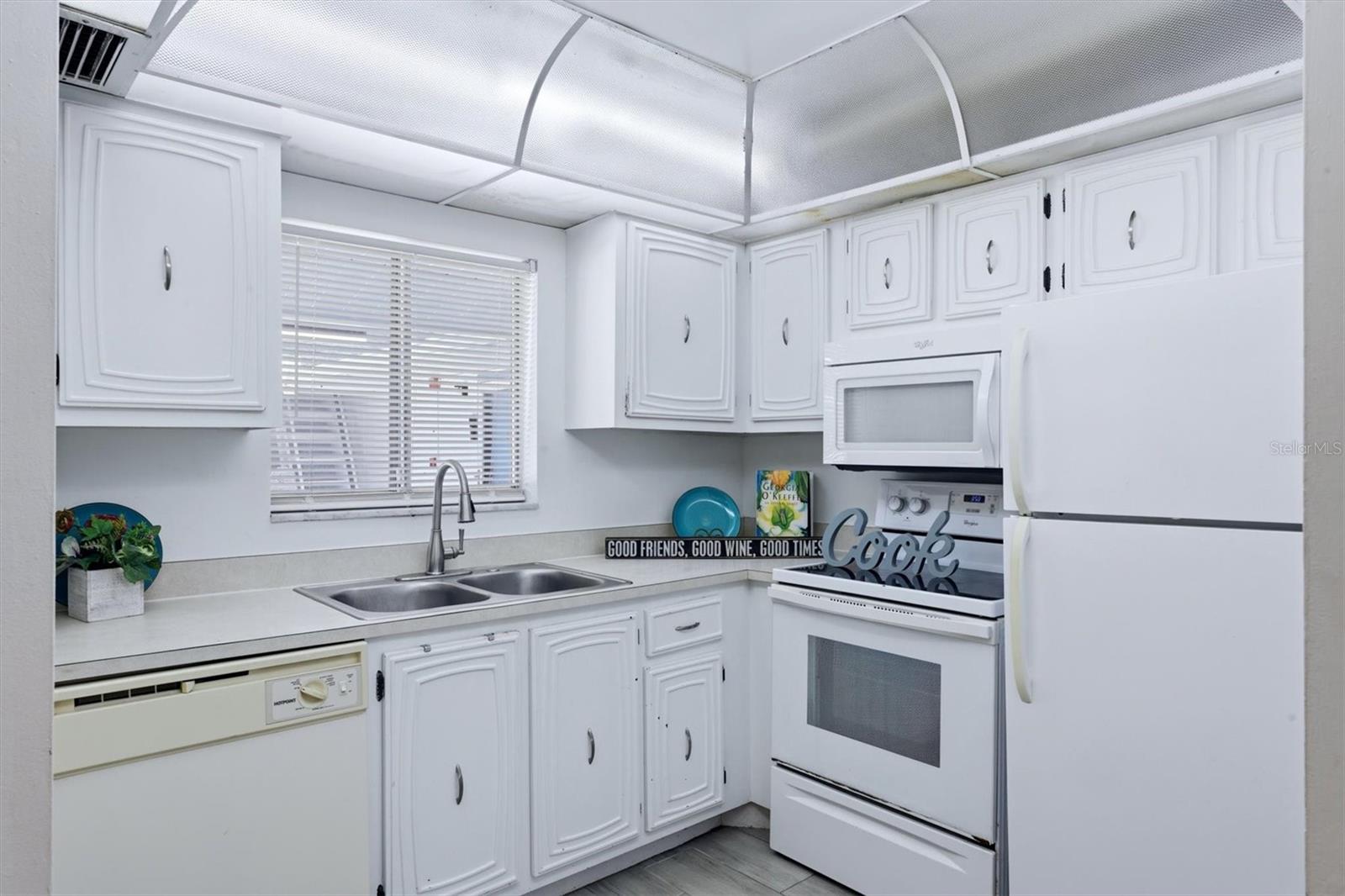 SARABAY COVES CONDO - Residential