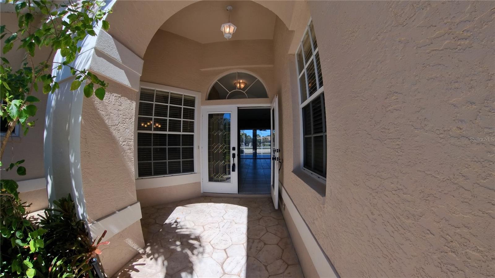 GATEWAY PH 13 - Residential