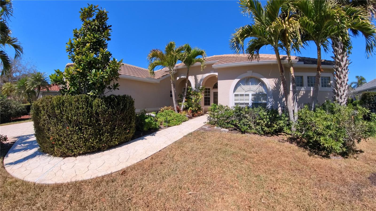 GATEWAY PH 13 - Residential