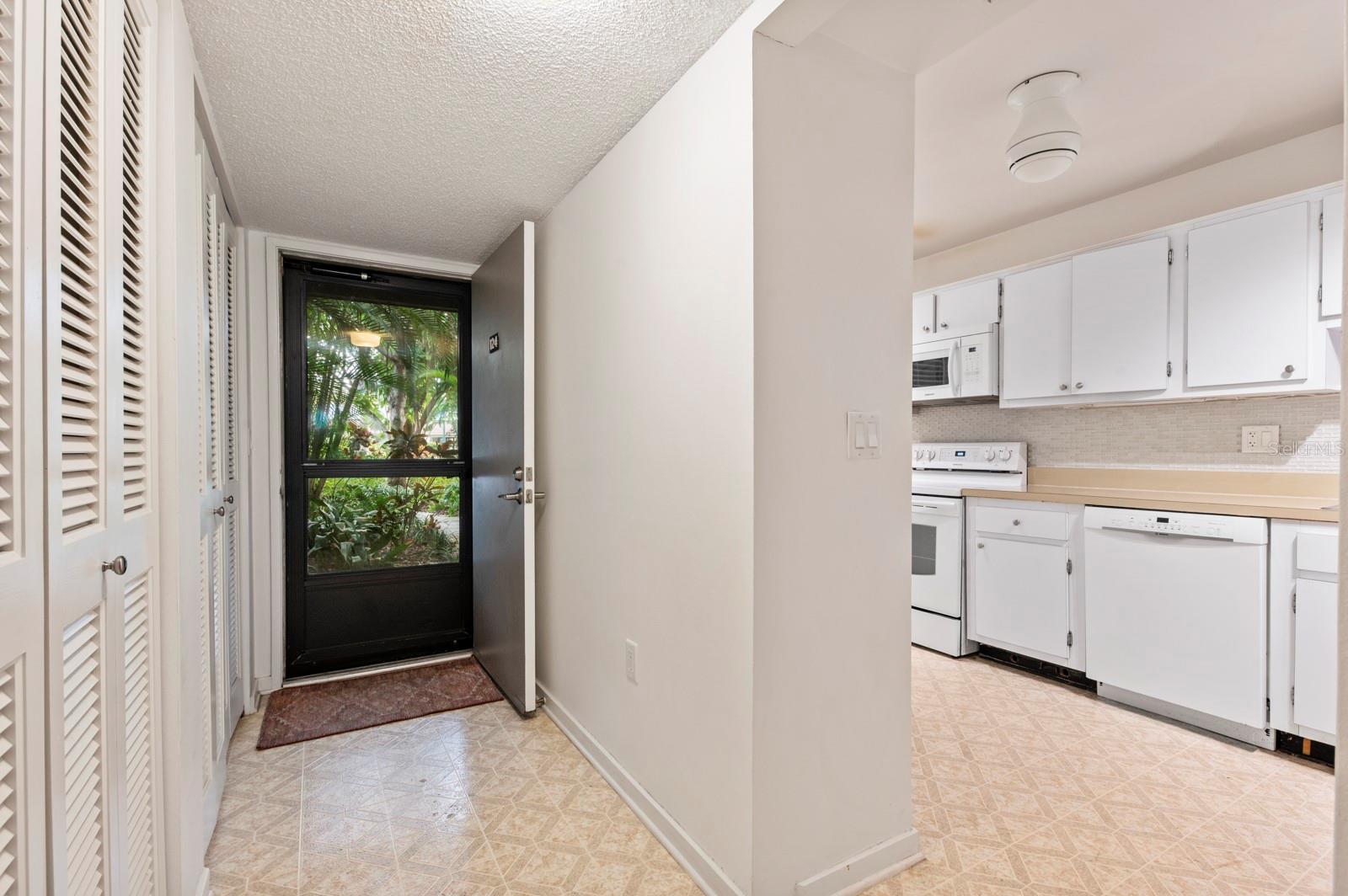 PELICAN COVE I - Residential