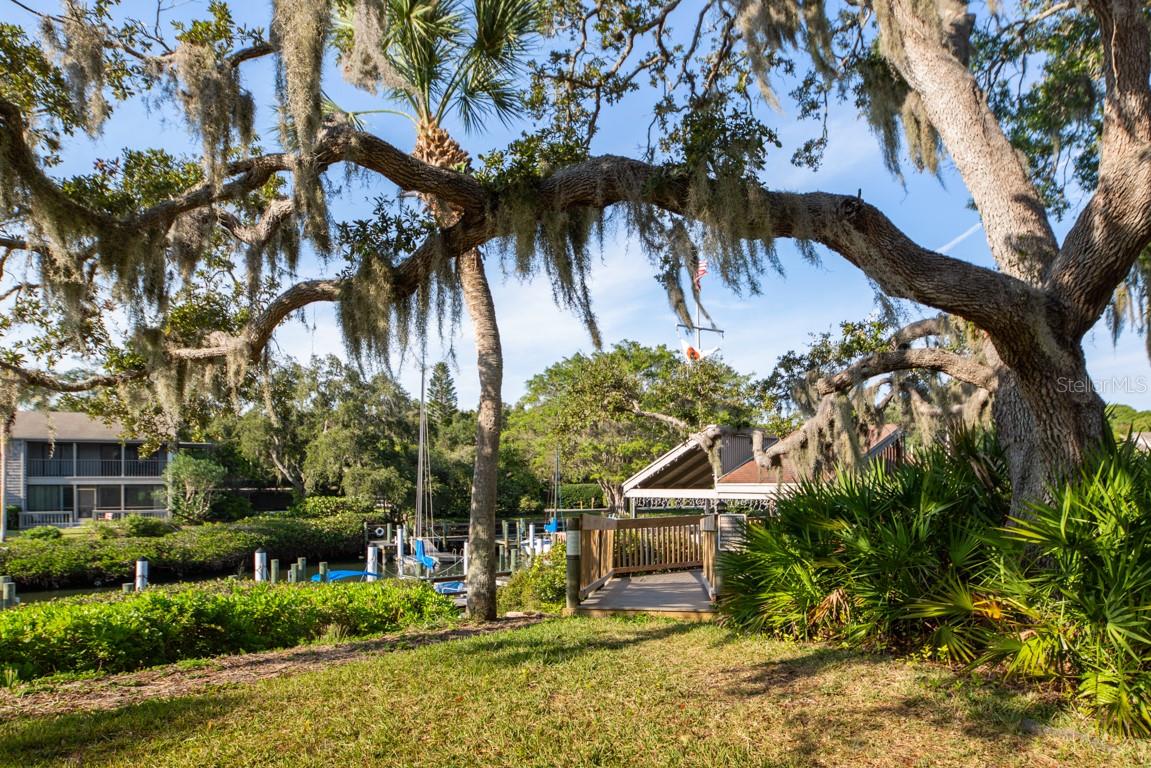 PELICAN COVE I - Residential