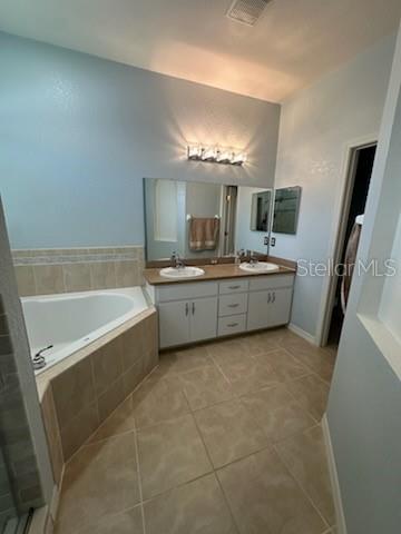 ASHWOOD WEST - Residential