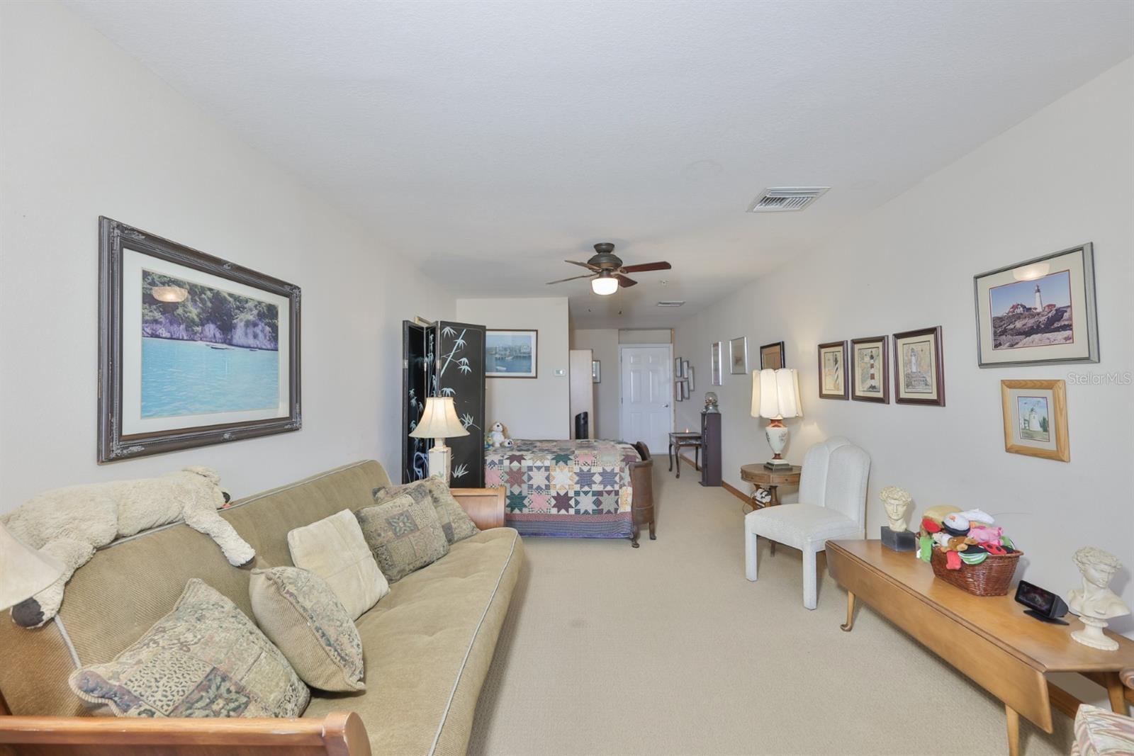 SUNSET BAY TWNHMS - Residential