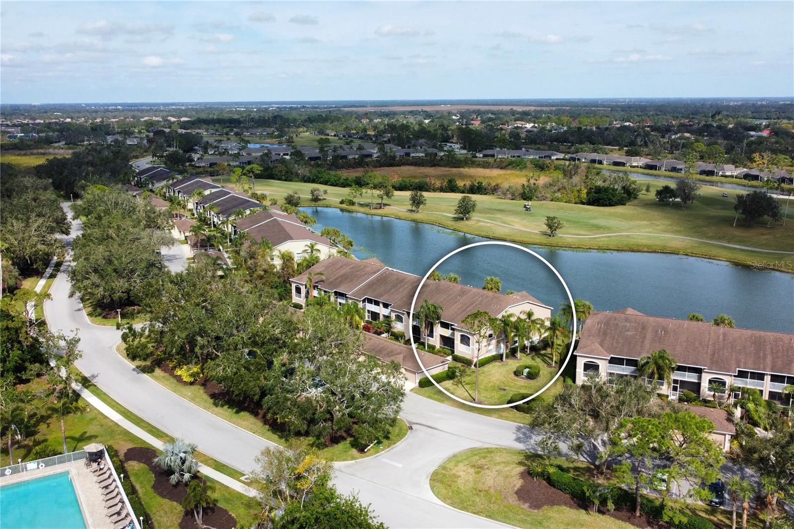 HERITAGE OAKS GOLF & COUNTRY CLUB - Residential