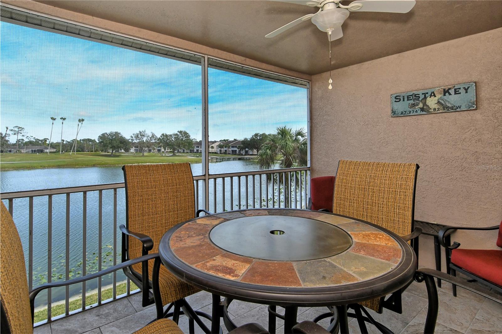 HERITAGE OAKS GOLF & COUNTRY CLUB - Residential