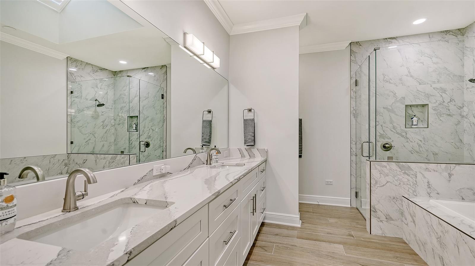 OAKS - Residential