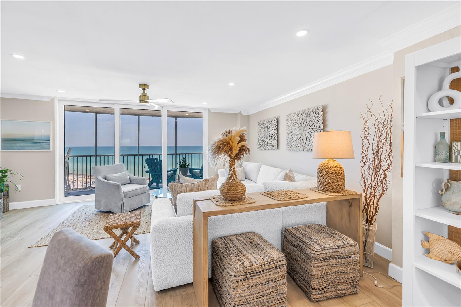 CRYSTAL SANDS 2 - Residential