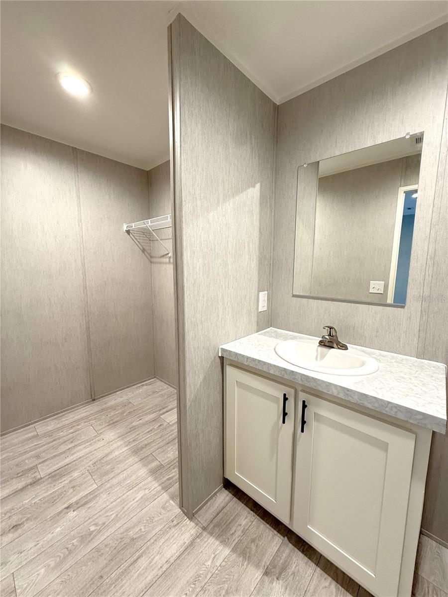 B & R - Residential