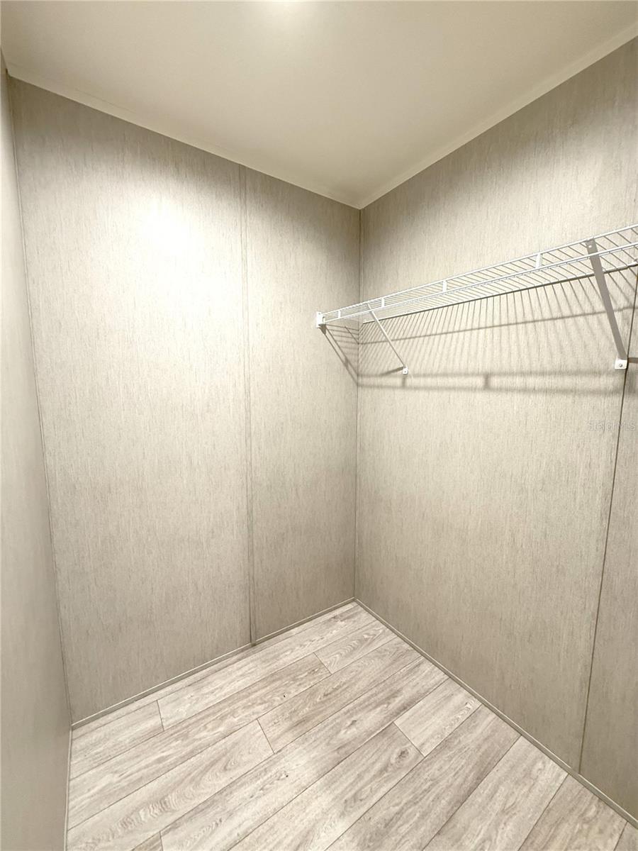 B & R - Residential