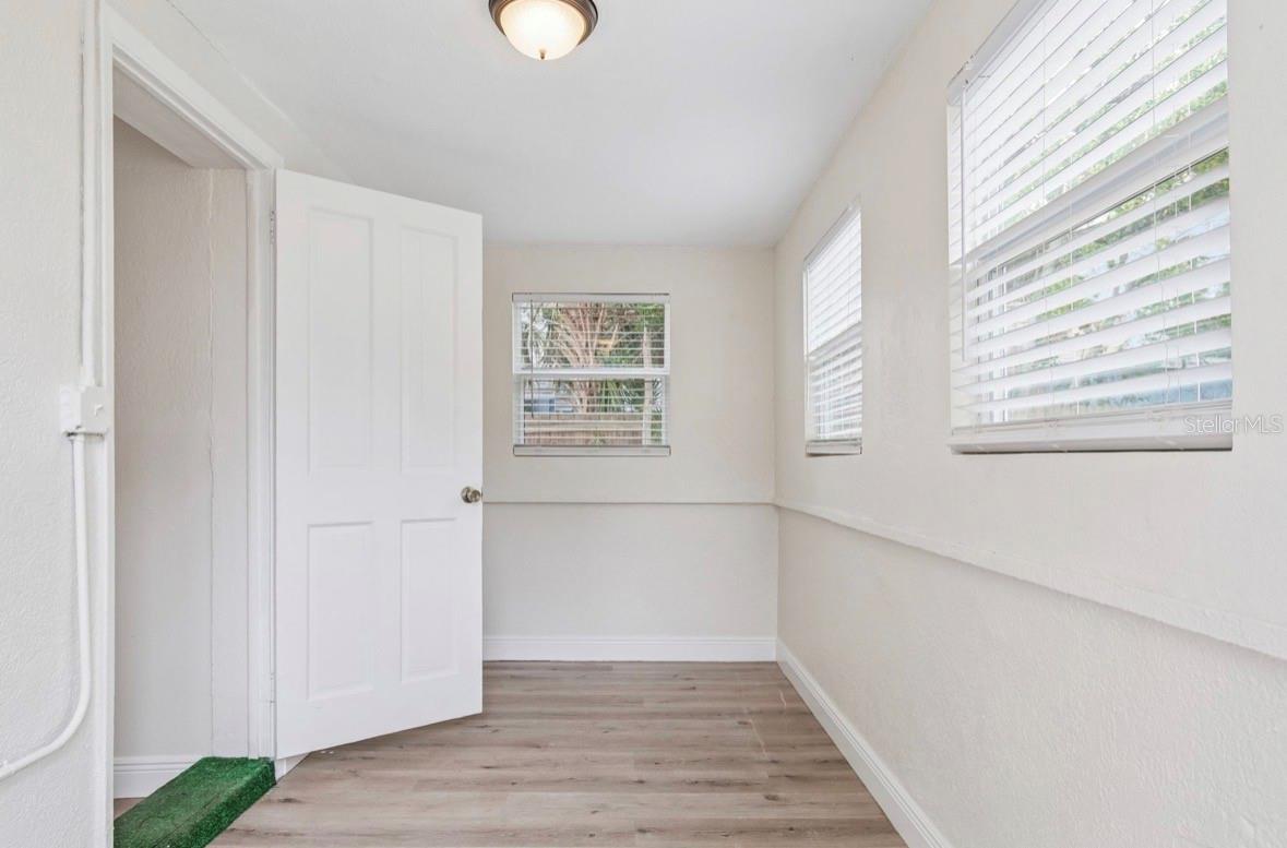SCHOOLEYS HOMEVILLE - Residential Income