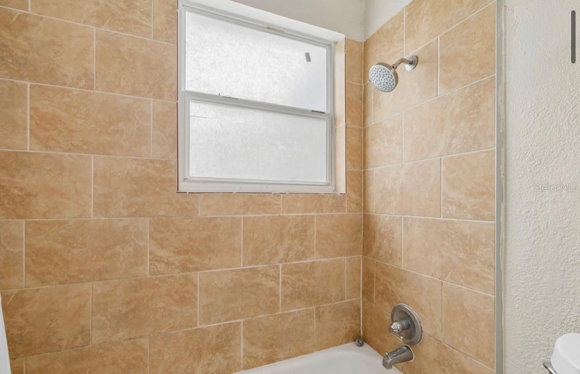 SCHOOLEYS HOMEVILLE - Residential Income