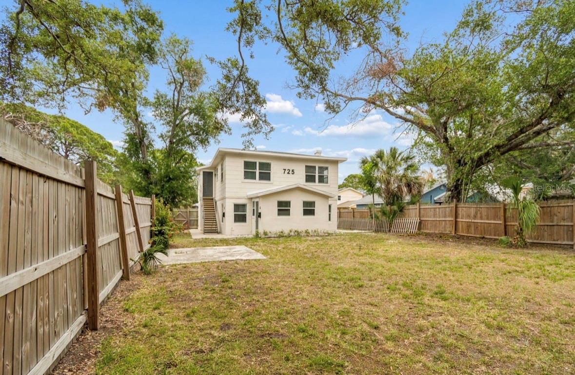 SCHOOLEYS HOMEVILLE - Residential Income