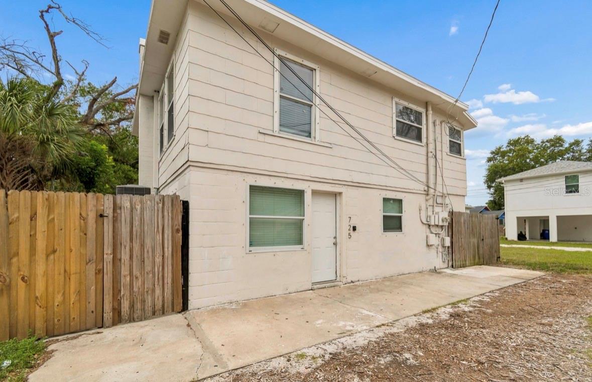 SCHOOLEYS HOMEVILLE - Residential Income