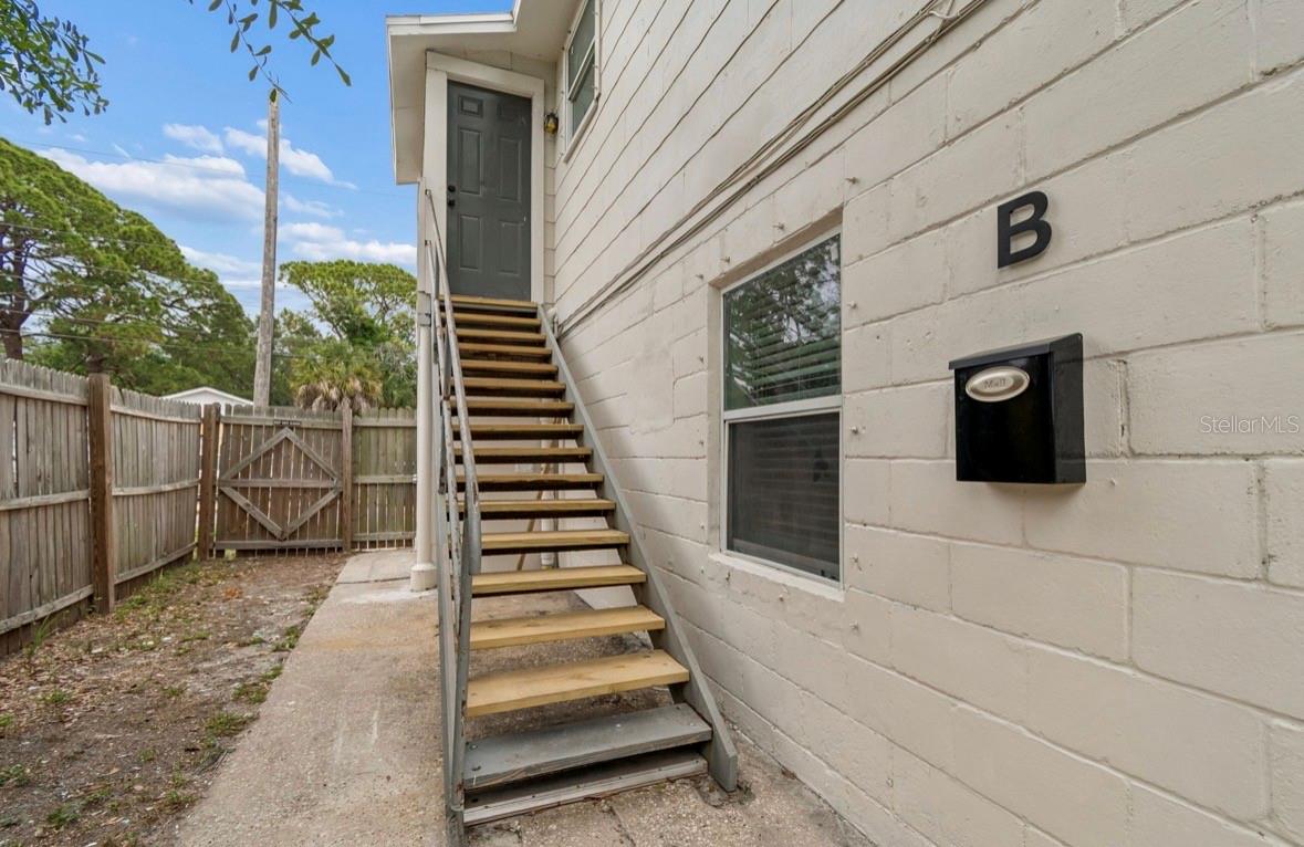 SCHOOLEYS HOMEVILLE - Residential Income