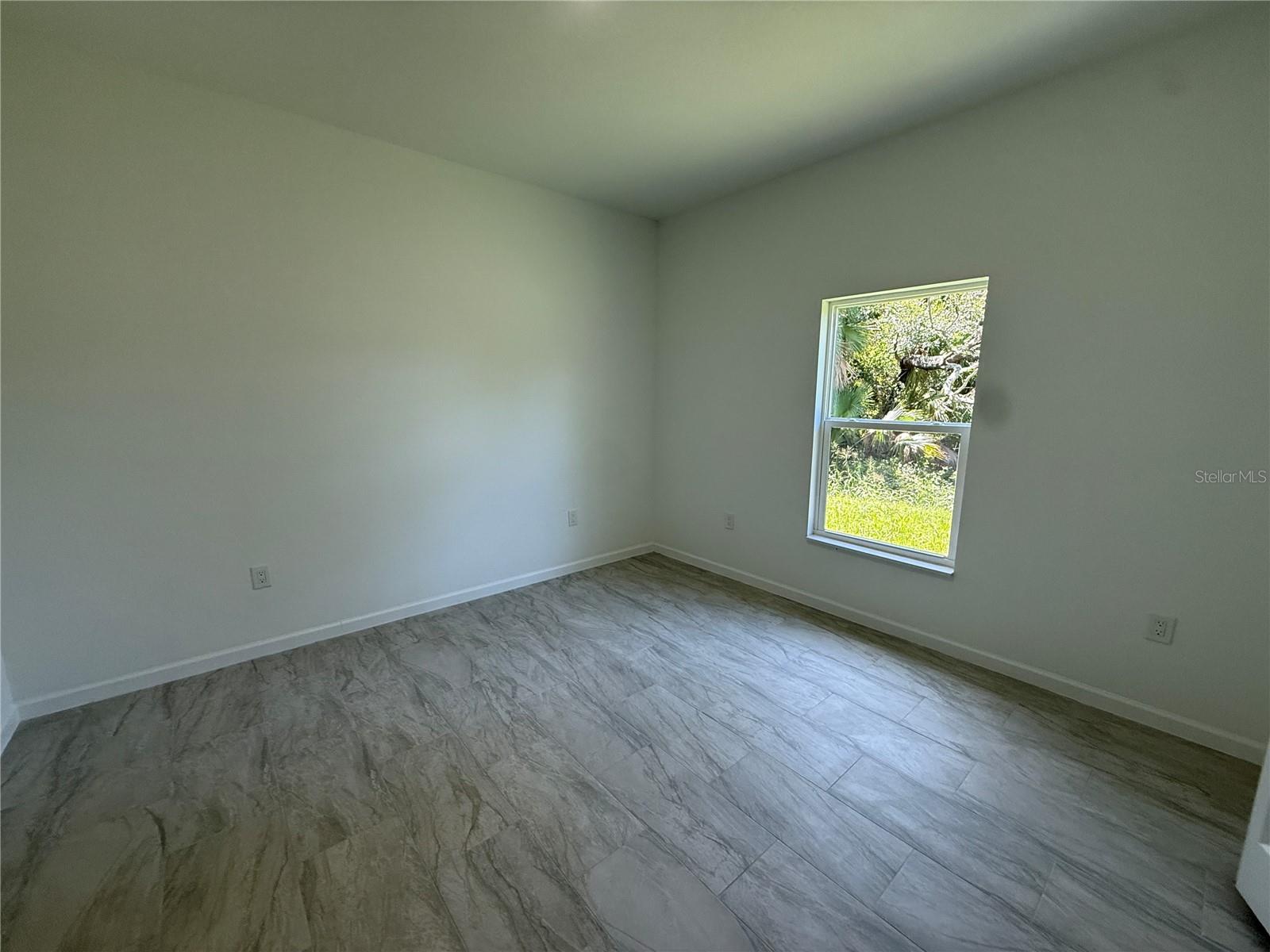 PORT CHARLOTTE SUB 07 - Residential Lease