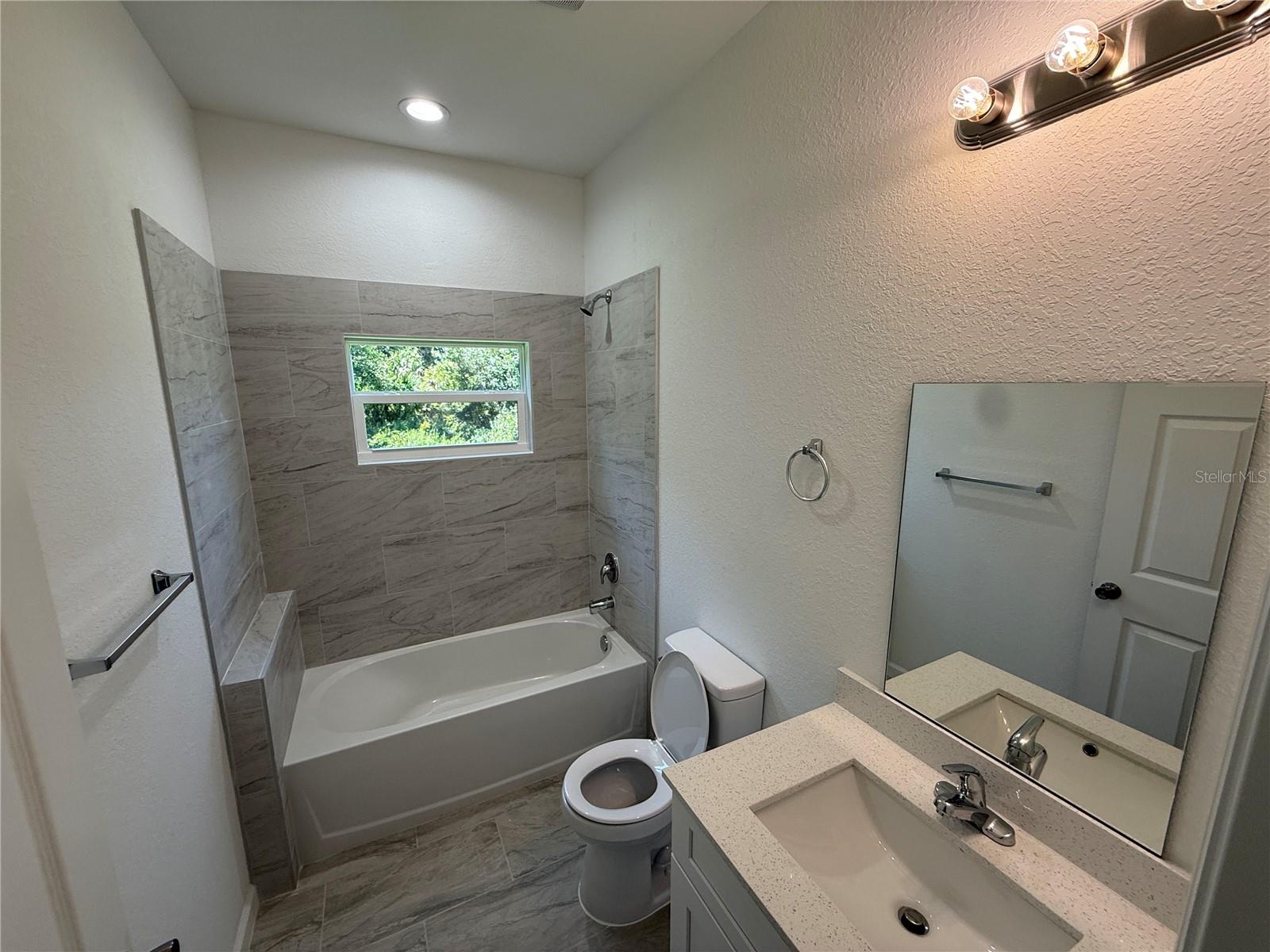 PORT CHARLOTTE SUB 07 - Residential Lease