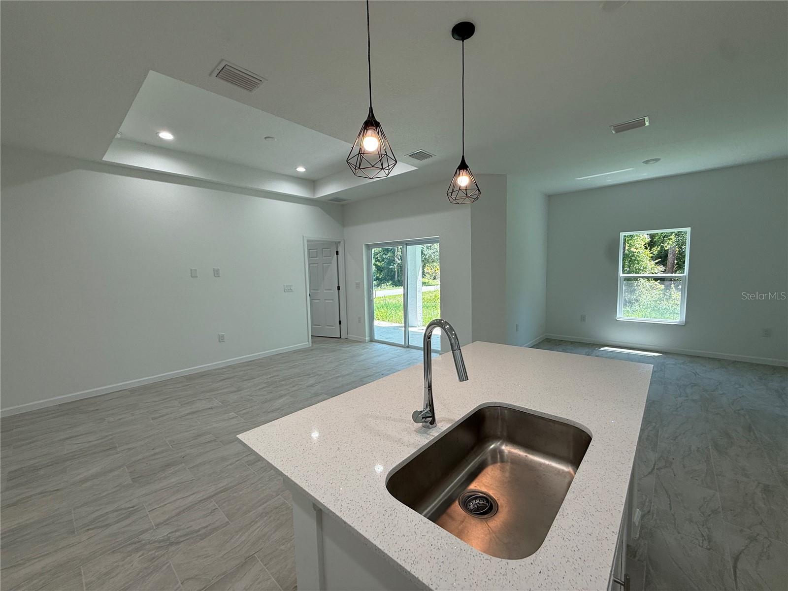 PORT CHARLOTTE SUB 07 - Residential Lease