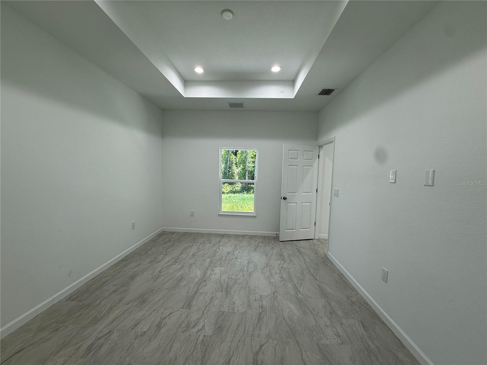 PORT CHARLOTTE SUB 07 - Residential Lease