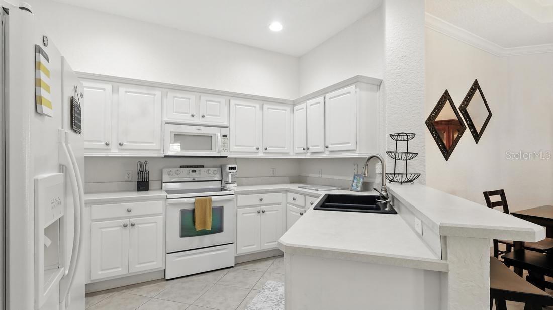 VILLAGES OF PARKWOOD - Residential