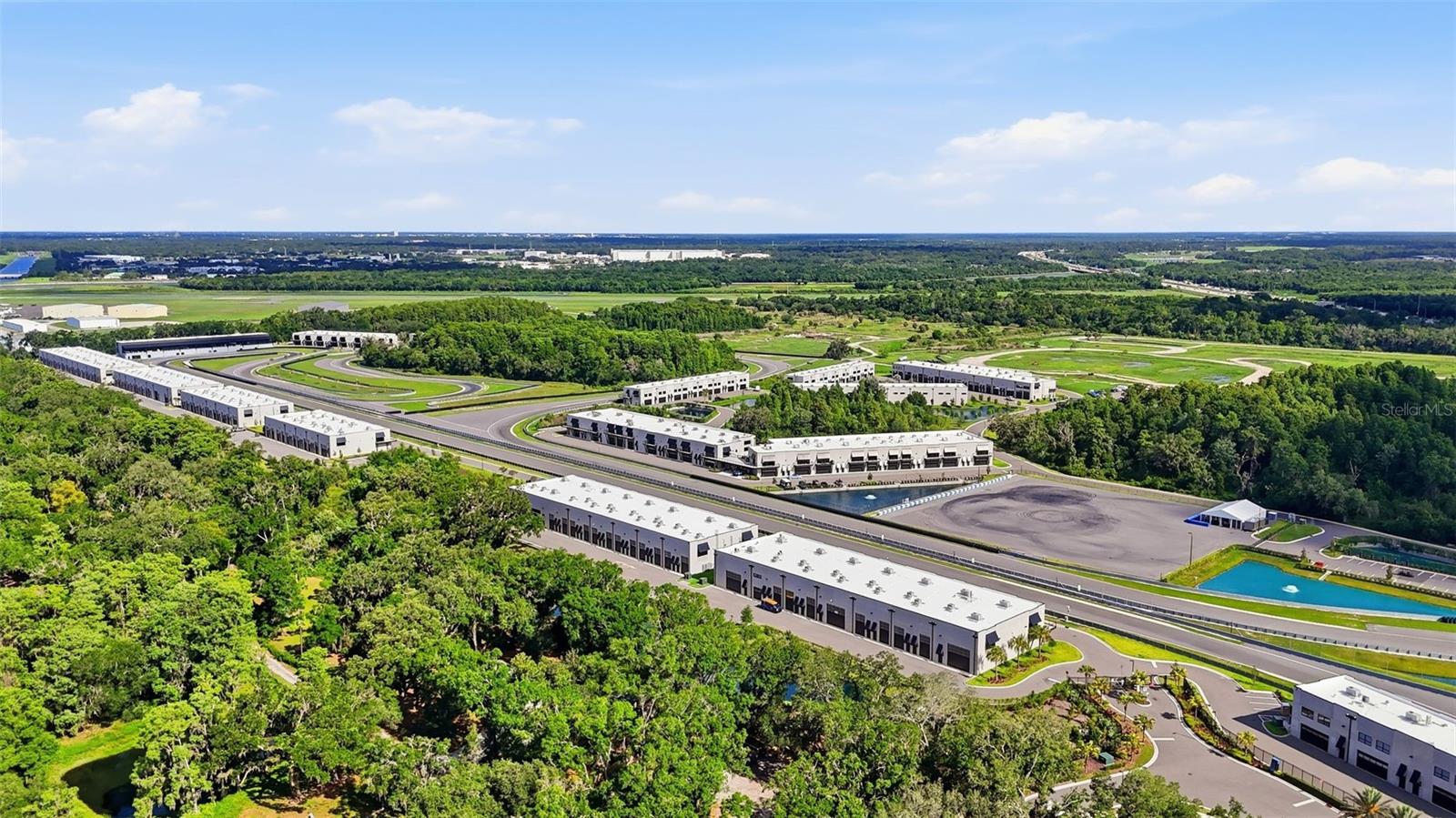 MOTOR ENCLAVE PH 1 - Residential