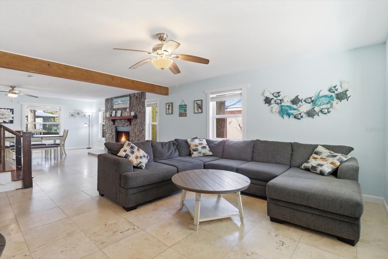 INDIAN WATERS UNIT 02 - Residential