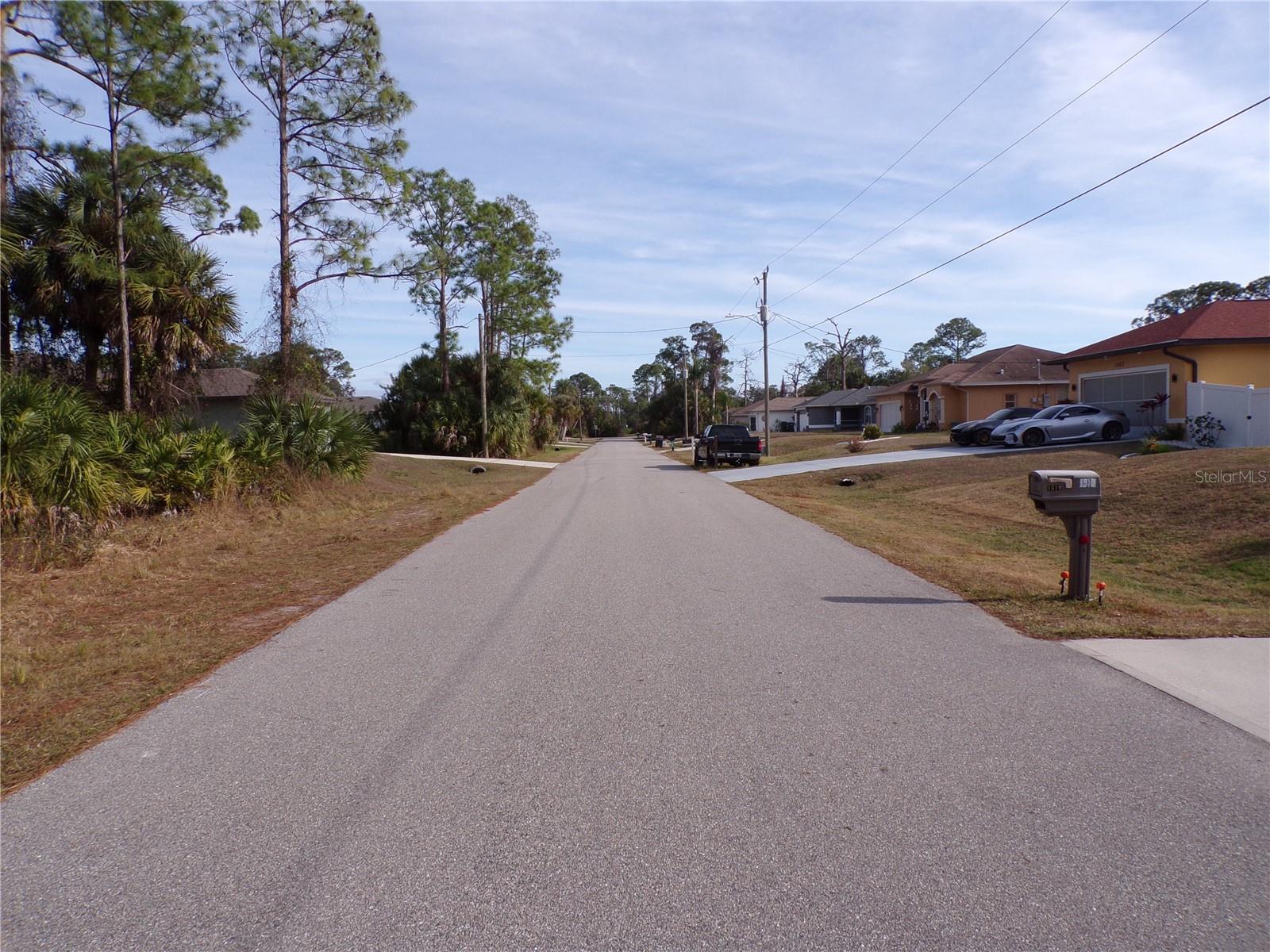 PORT CHARLOTTE SUB 08 - Land