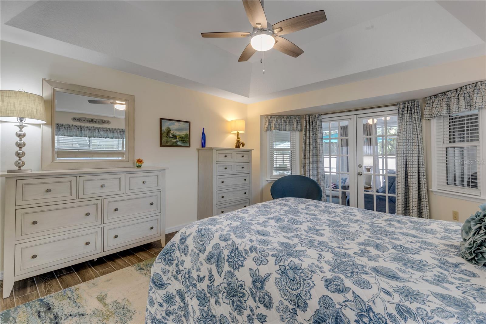 SUN LAKE ESTATES - Residential