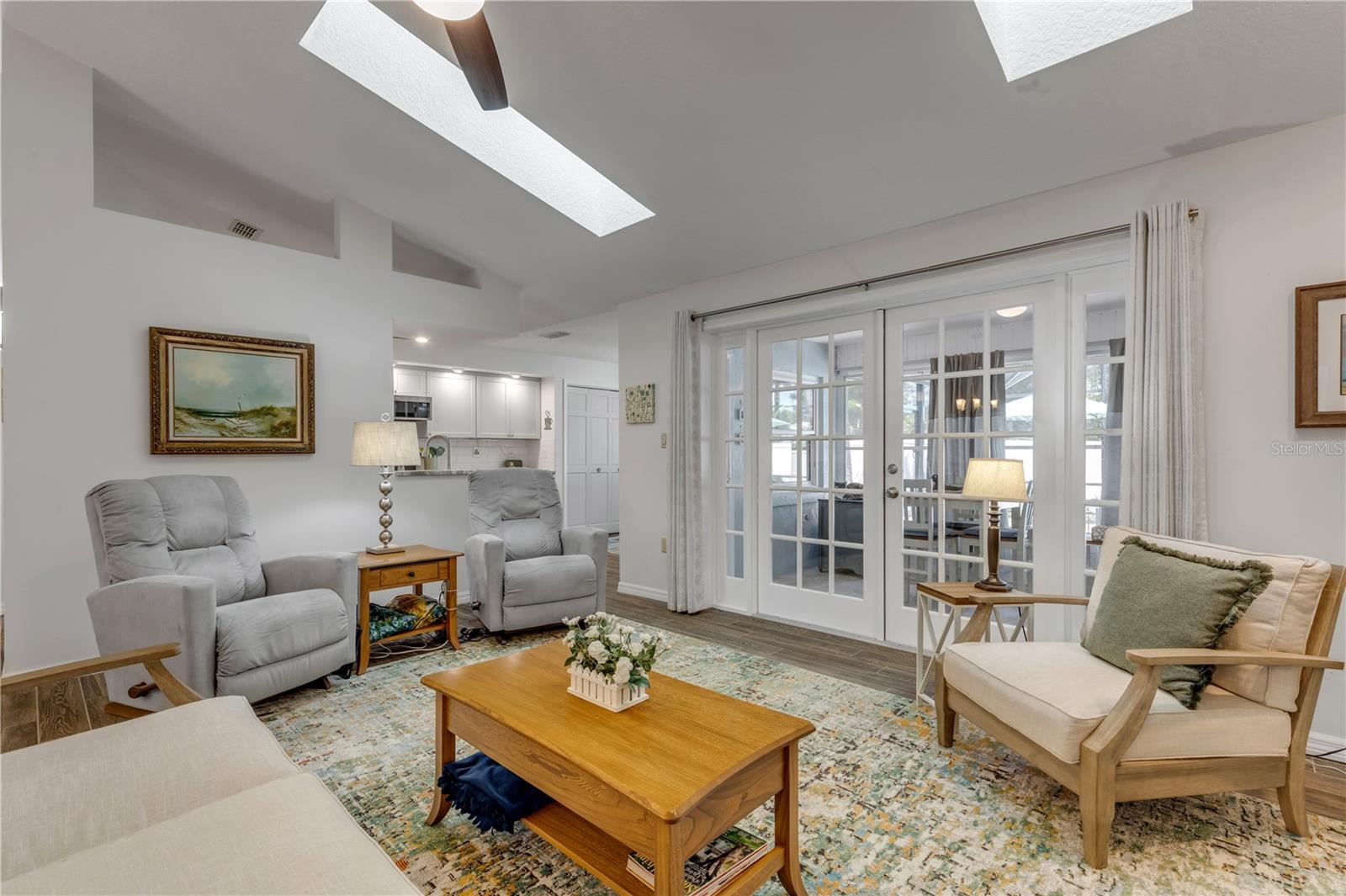 SUN LAKE ESTATES - Residential