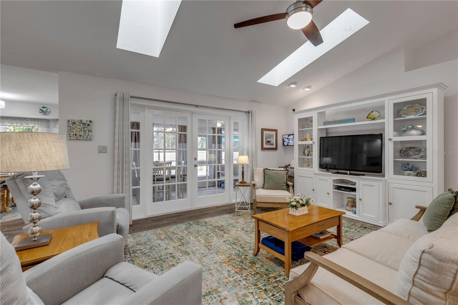 SUN LAKE ESTATES - Residential