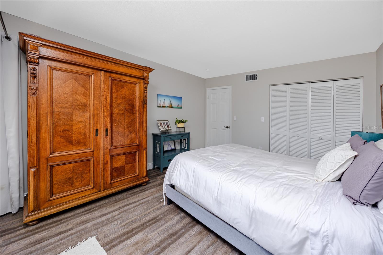 SEAPOINTE TERRACE CONDO - Residential
