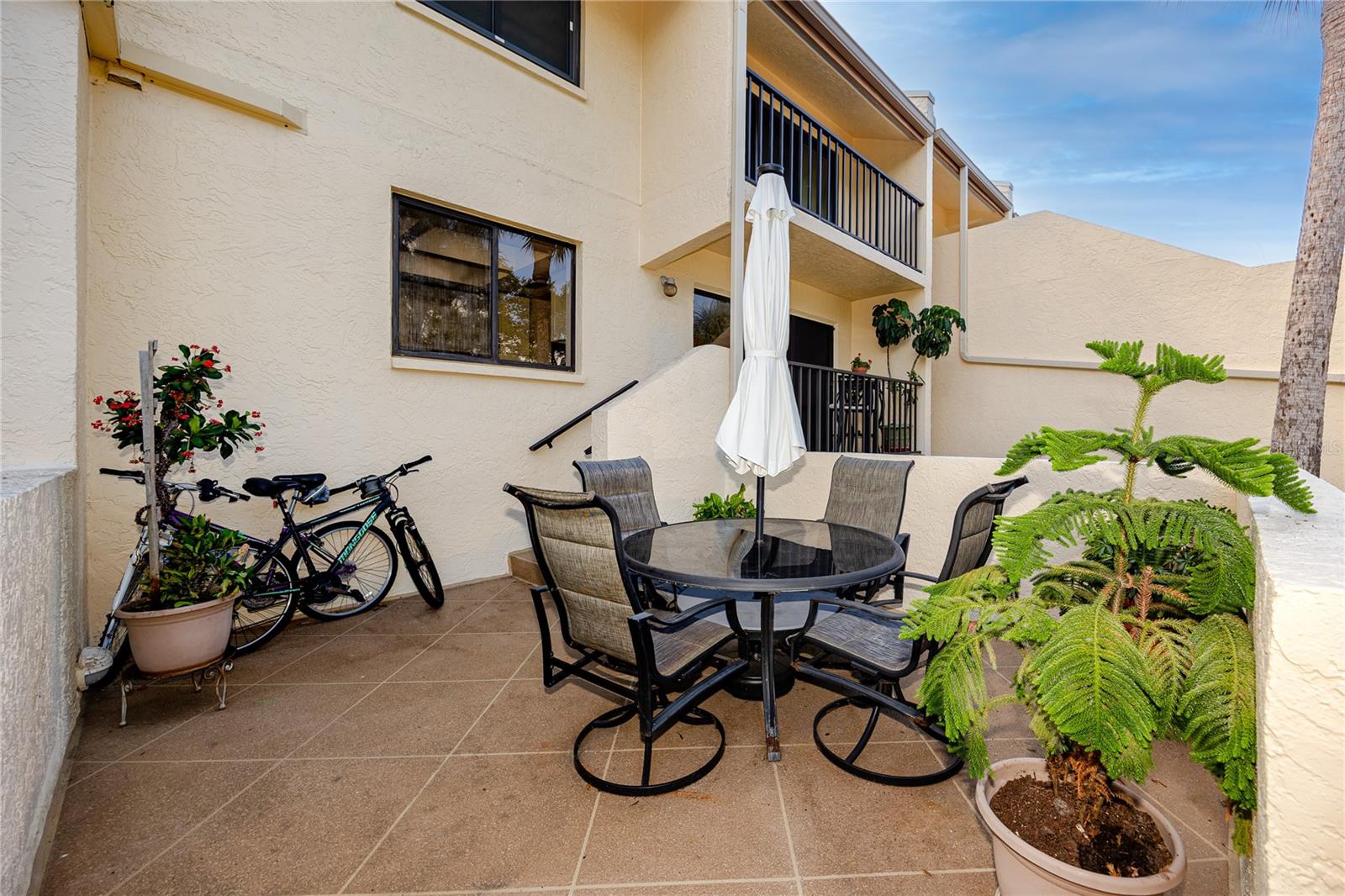 SEAPOINTE TERRACE CONDO - Residential