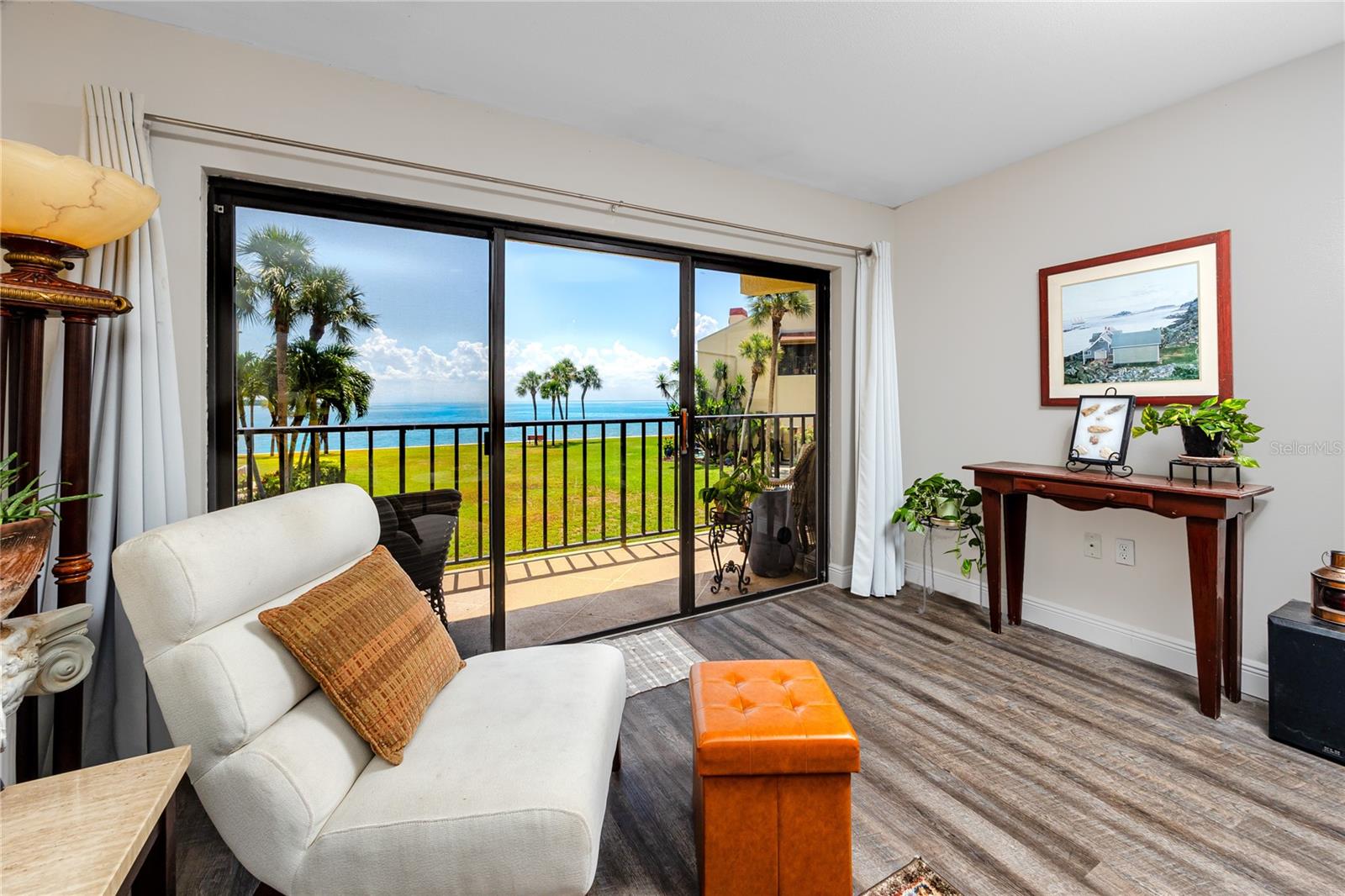 SEAPOINTE TERRACE CONDO - Residential