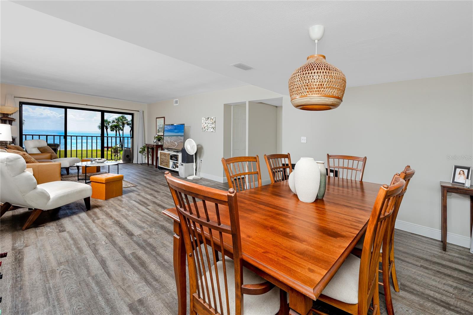 SEAPOINTE TERRACE CONDO - Residential