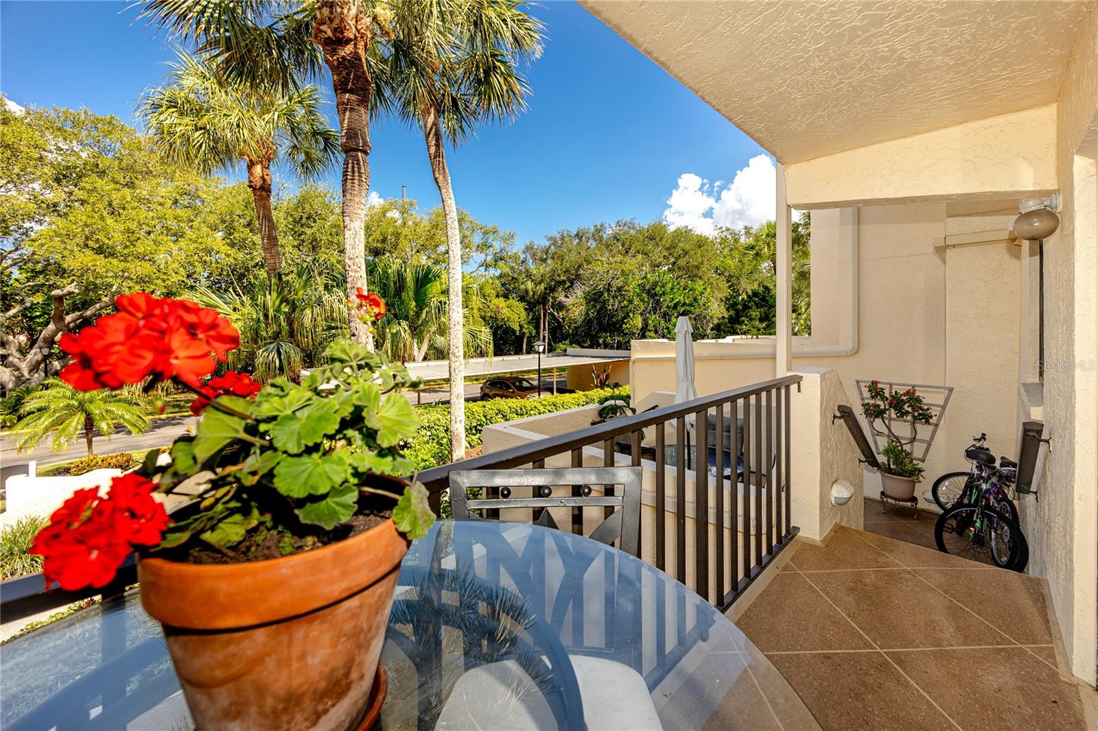 SEAPOINTE TERRACE CONDO - Residential