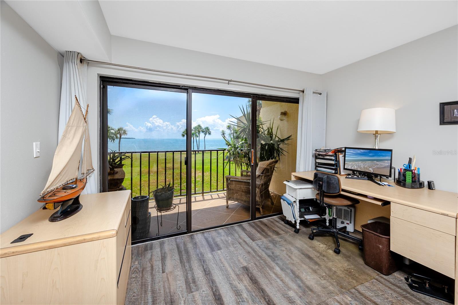 SEAPOINTE TERRACE CONDO - Residential